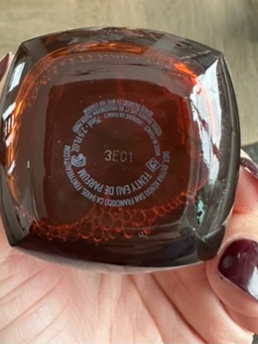 Fenty perfume Rihanna - Picture 3 of 4